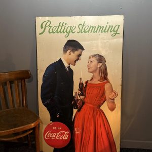 Afiș publicitar Coca-Cola din carton, anii 1950–60, cu timbre fiscale originale pe spate. 126 × 75 cm. sertar magic București