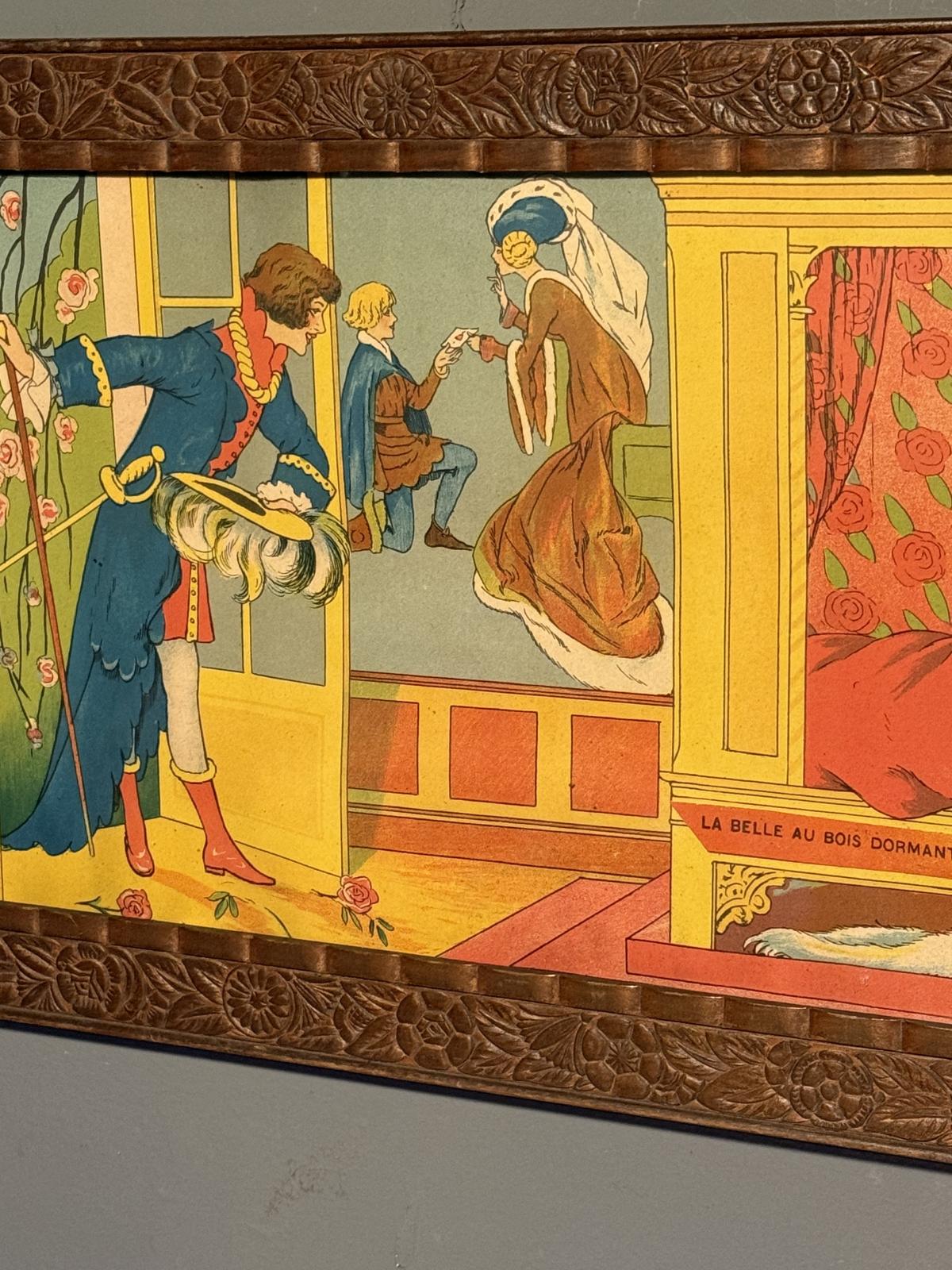 Veche cromolitografie franceză inspirată de „La Belle au bois dormant”, datată aproximativ 1900–1930 și păstrată într-o ramă decorată.