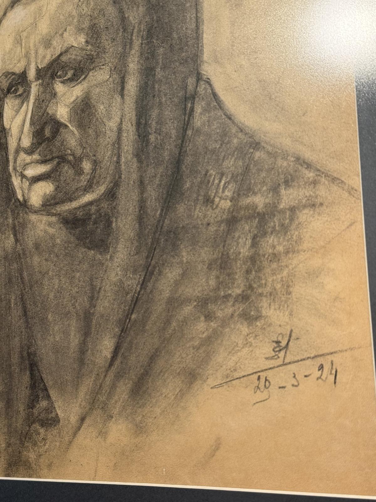 Portret feminin italian realizat în cărbune, datat 26 martie 1924. Lucrare cu o privire puternică, înrămată profesional.