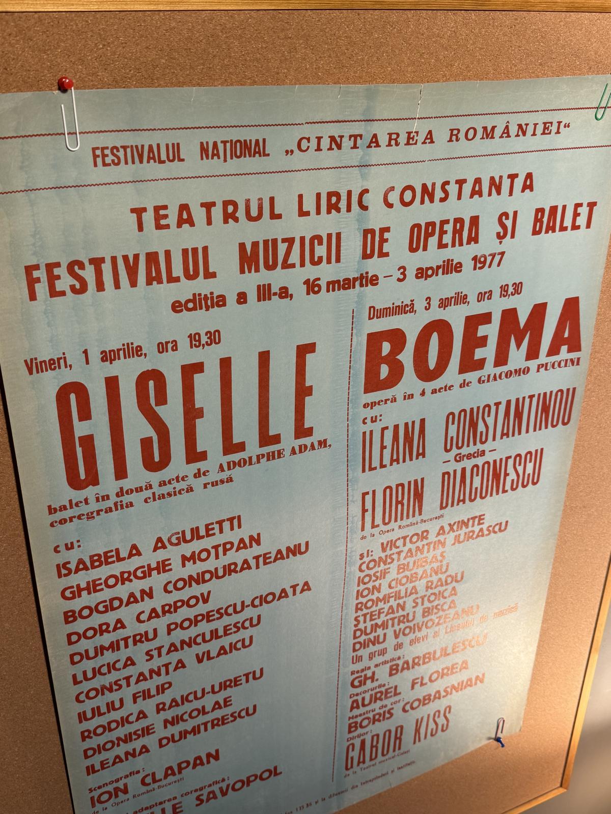 Afiș original al Festivalului Muzicii de Operă și Balet organizat la Teatrul Liric Constanța în 1977, pentru spectacolele Giselle și Boema.