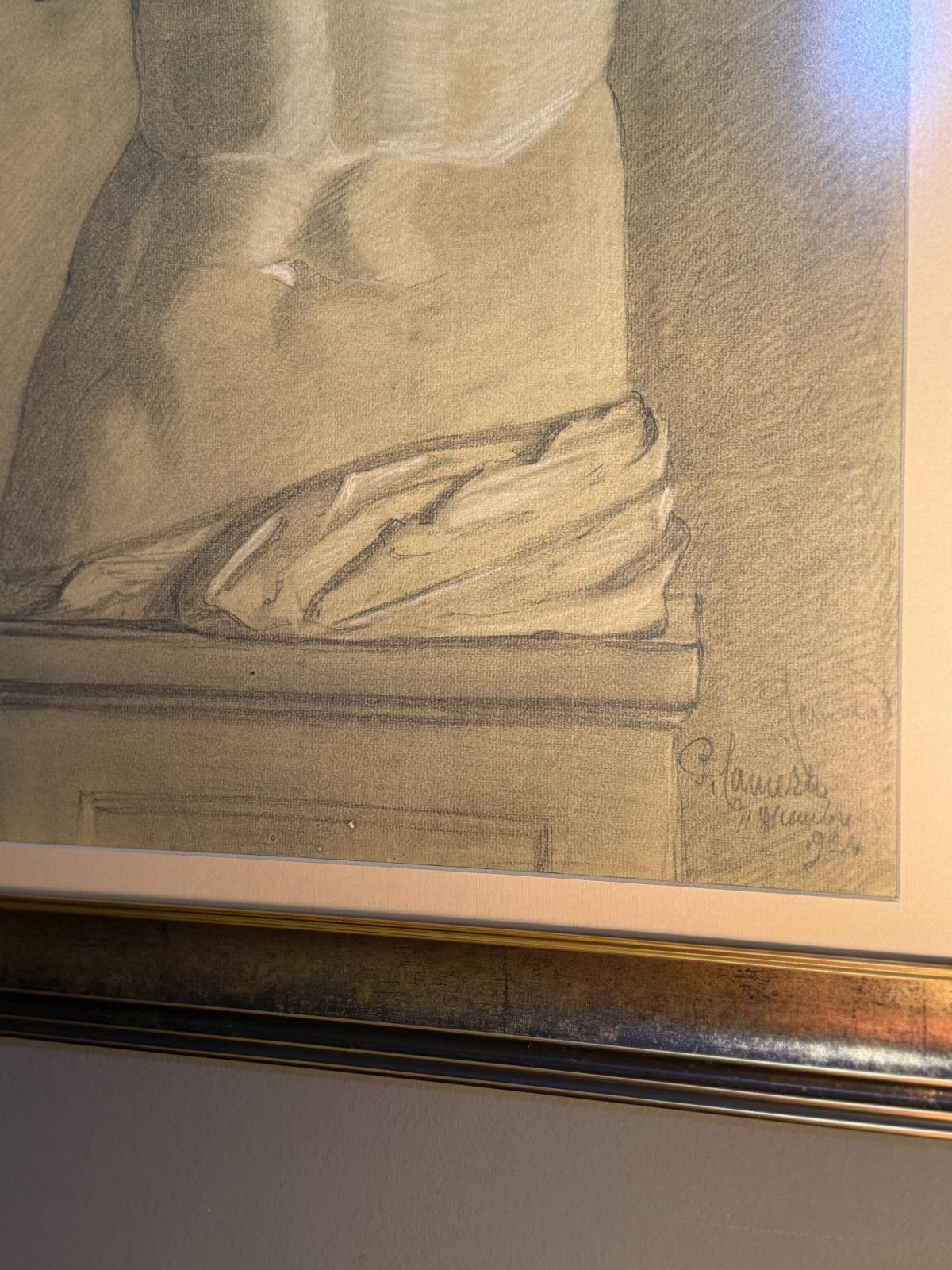 Desen italian original din 1924 reprezentând Venus din Milo. Lucrare semnată, înrămată profesional și protejată cu sticlă antireflex.